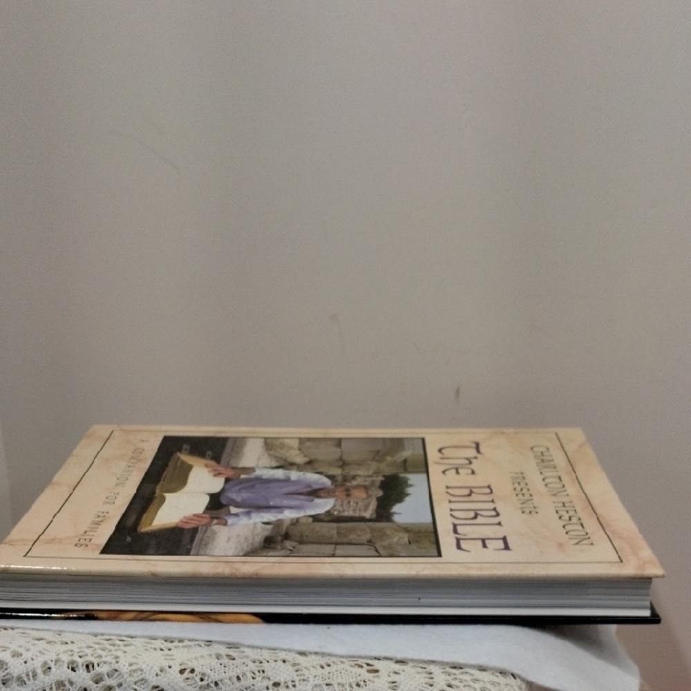 Bible Collection - Multicolor - Picture 8 of 10